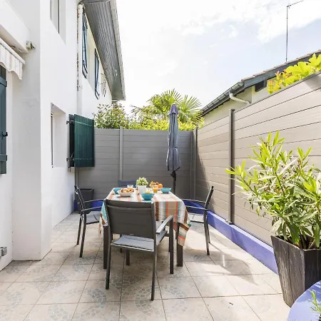 Jean Jaures-2 By Interhome *