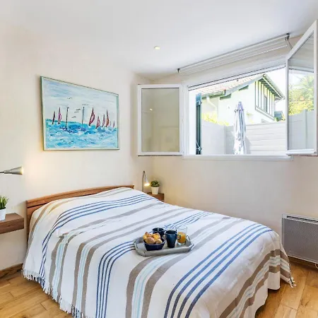 Jean Jaures-2 By Interhome *